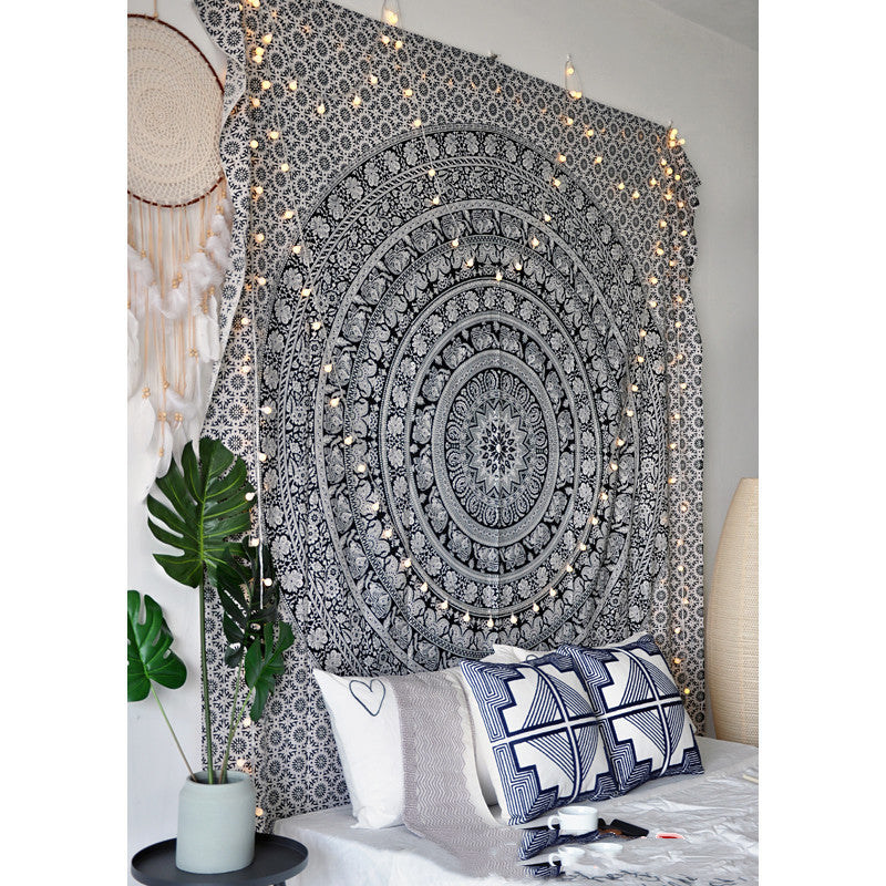 Large Mandala Tapestry-Black and White Mandala Pattern Wall Hanging