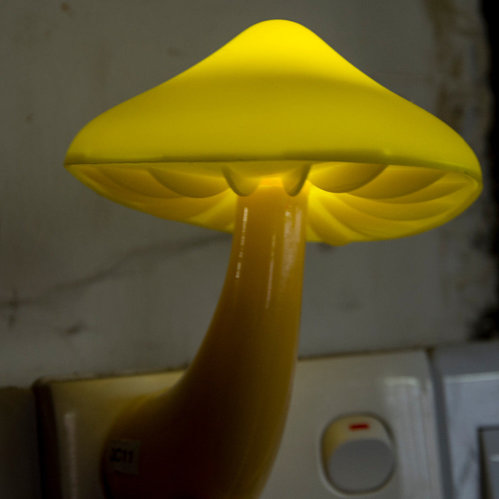 LED Mushroom Night Light-Single Wall Socket Lamp With Sensor