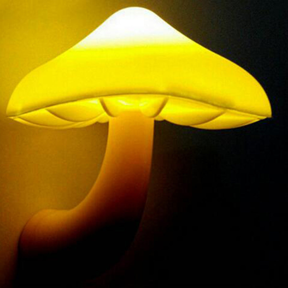 LED Mushroom Night Light-Single Wall Socket Lamp With Sensor