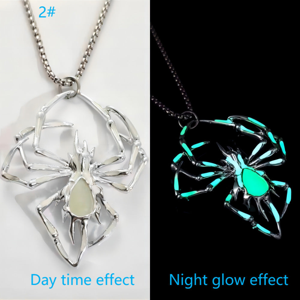 Luminous Spider Necklace-Halloween-Goth Style Spider-Luminescent Colors