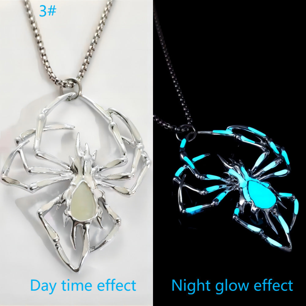 Luminous Spider Necklace-Halloween-Goth Style Spider-Luminescent Colors