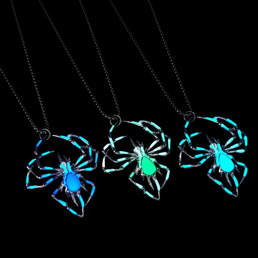 Luminous Spider Necklace-Halloween-Goth Style Spider-Luminescent Colors