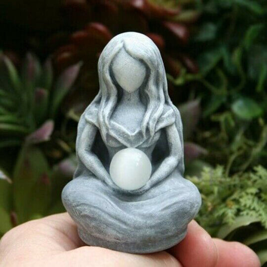 Luna Meditation Statuette-Moon Goddess Statue-Figurine-Decor